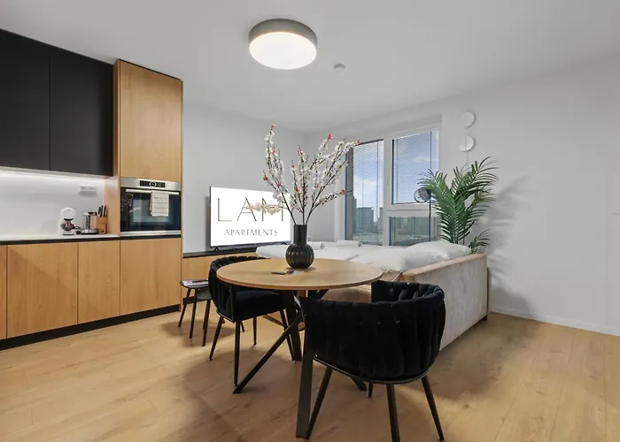 Lam Danubius - Free Parking - Balcony - Ac Appartamento